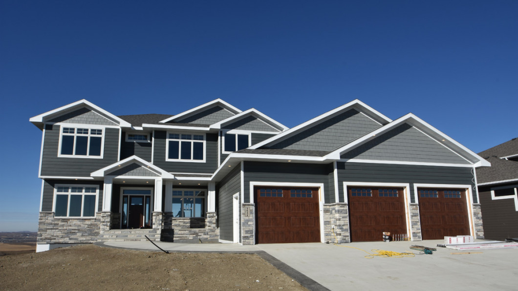 Exterior K & L Homes Inc.