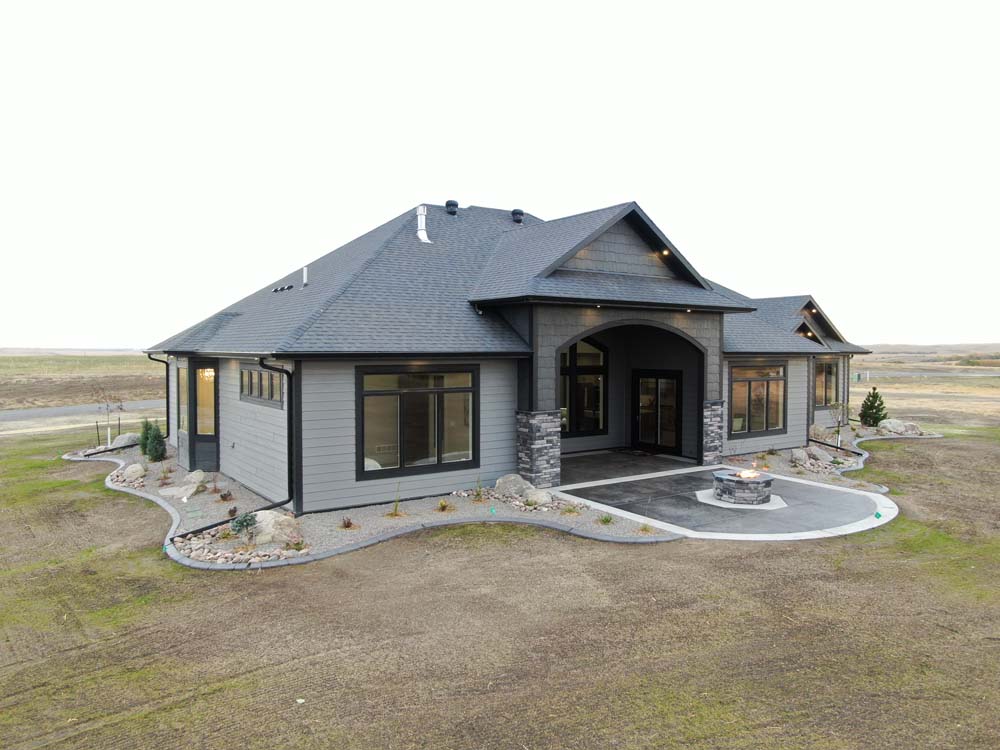 Exterior K & L Homes Inc.